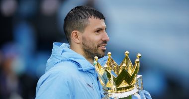 أجويرو يصل إسبانيا للخضوع للفحص الطبى فى برشلونة