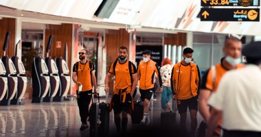 بعثة نهضة بركان تطير للدوحة استعدادًا لمواجهة الأهلى فى السوبر الأفريقى.. صور