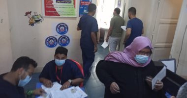 تلقى اللقاح بالمركز الطبي بكفر الشيخ أحد الـ5 مراكز الجديدة.. فيديو وصور