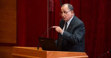 جلسة عن أهم جوانب القيادة الجامعية ضمن فعاليات دورة إعداد القادة بجامعة طنطا