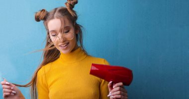 روتين العناية بالشعر التالف من الحرارة فى المنزل.. قناع جوز الهند الحل الأمثل