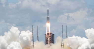 روسيا تطلق دفعة جديدة من أقمار "وان ويب"