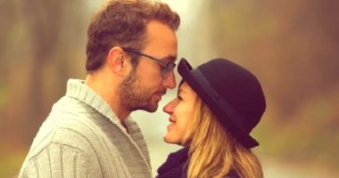 سألنا البنات عن أكتر حاجة بتحسسهم بالأمان مع الراجل.. اعرف قالوا إيه