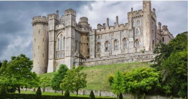 سرقة كنوز تاريخية "لا يمكن تعويضها" من قلعة أروندل البريطانية
