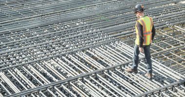 سعر الحديد اليوم.. 14300-14600جنيها للطن تسليم أرض المصنع