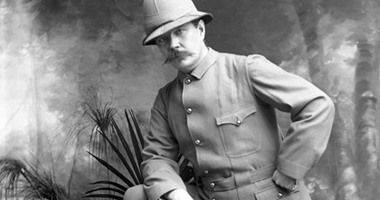 شرلوك هولمز.. هل كانت أشهر سلسلة روائية مستوحاة من حياة شخص حقيقى