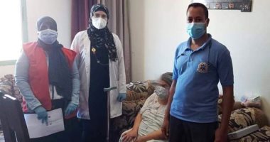 "صحة البحر الأحمر" توفد فرق طبية لتطعيم المواطنين بلقاح كورونا