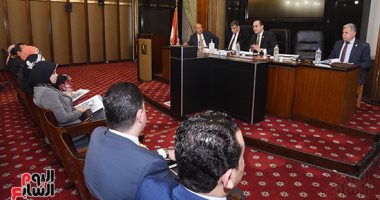 "صحة النواب" توصى بزيادة 220 مليون جنيه فى موازنة هيئة الإسعاف