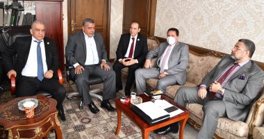 "صناعة النواب" تؤجل مناقشة موازنة "التنمية الصناعية" لحين حضور رئيس الهيئة