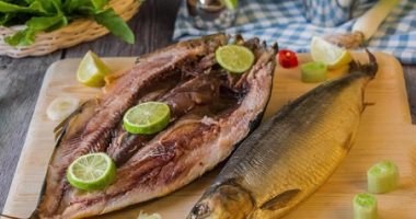 فوائد الرنجة الصحية عديدة منها تعزيز صحة القلب