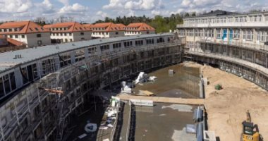 قرية أولمبية ألمانية استخدمت معسكرًا للتعذيب تتحول إلى منازل فاخرة.. اعرف حكايتها