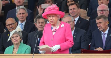 قواعد ملكية بريطانية صارمة.. السراويل القصيرة والسيلفى والنوم قبل الملكة محظور