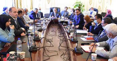 "محلية النواب" تكلف بسرعة تنفيذ توصيات اللجنة لحل أزمة شاطئ النخيل.. صور