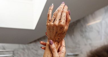 وصفات طبيعية لتقشير الجسم.. مكونات سهلة وخطوات بسيطة