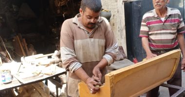 أباطير صناعة حناطير الملوك .. شاهد أفخر مهنة تراثية بالإسكندرية.. لايف وصور