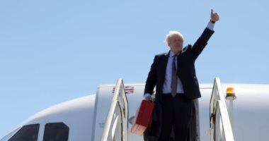 بوريس جونسون يصل كورنوال استعداد لانطلاق قمة مجموعة السبع