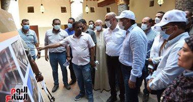 جولة داخل "وكالة الجداوى" مركز التجارة التاريخى فى عهد المماليك بالأقصر.. صور