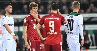 ليفاندوفسكى ومولر يقودان بايرن ميونخ ضد أوجسبورج بالدوري الألماني