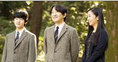 ولى عهد اليابان يدين التغطية الإعلامية لزواج ابنته ماكو