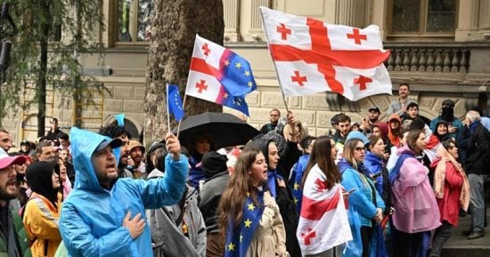جورجيا: منظمات غير حكومية ترفض الامتثال لقانون النفوذ الأجنبى