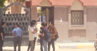 خروج طلاب الثانوية الأزهرية بالقليوبية بعد أداء امتحان مادتى الفقة والحديث.. فيديو