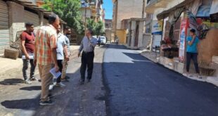 رصف طريقين بطول 1000 متر فى بلطيم بكفر الشيخ
