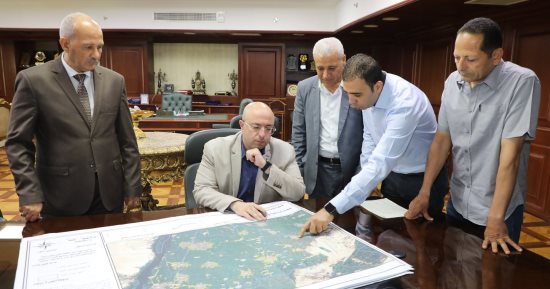 محافظ بنى سويف يعتمد خرائط لحصر المناطق الواقعة خارج الأحوزة العمرانية