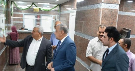 محافظ سوهاج: تلقى 16 ألف طلب تصالح وإصدار أول شهادة نموذج 8 تصالح بساقلتة