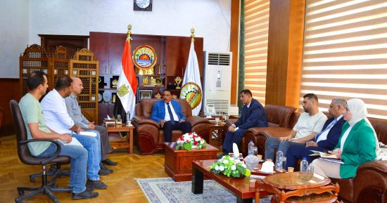 محافظ مطروح يستقبل لجنة جامعة الأزهر الشريف لبحث جهود إنشاء فرع المحافظة