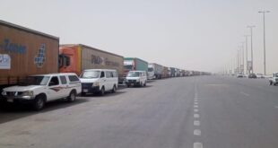 مصر السند.. مئات الشاحنات محملة بالمساعدات في العريش جاهزة لتتجه إلى غزة
