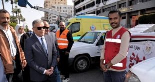 محافظ الإسماعيلية يتفقد اصطفاف المعدات واستعدادات الوحدات المحلية لموسم الشتاء