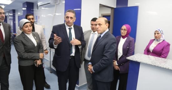 محافظ كفر الشيخ يفتتح مبنى قسطرة القلب والعناية المركزة بمستشفى دسوق العام