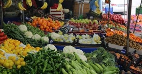 أسعار الخضراوات والفواكه فى كفر الشيخ اليوم الأحد 15-12-2024