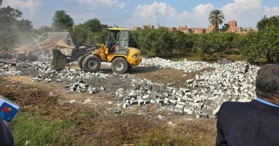 إزالة 19حالة تعد على أملاك الدولة بمساحة 1656مترًا بالبحيرة