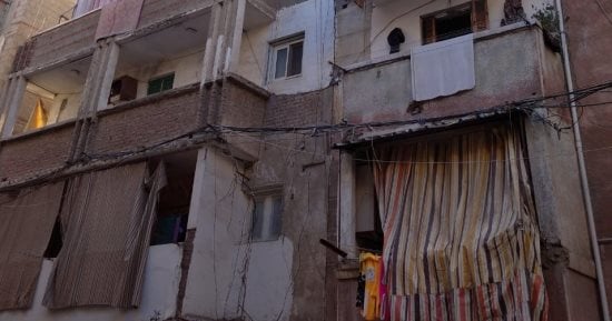 إصابة 7 مواطنين انهارت عليهم شرفة عقار فى العصافرة شرق الإسكندرية