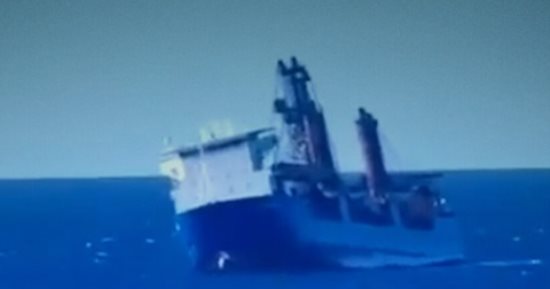 إعلام روسى: غرق سفينة الشحن بالبحر المتوسط جاء نتيجة "عمل إرهابى"