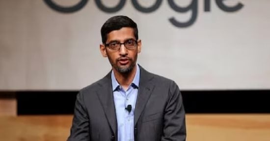 إيلون ماسك وساندر بيتشاى يعربان عن إعجابهما بشريحة جوجل الكمومية الجديدة Willow