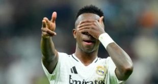 الاتحاد الدولى للتأريخ والإحصاء يتجاهل صلاح ومرموش فى التشكيل المثالى لـ2024