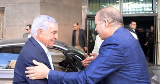 الدكتور زاهى حواس يحكى "أسرار الفراعنة" فى الصالون الثقافى بجامعة المنصورة