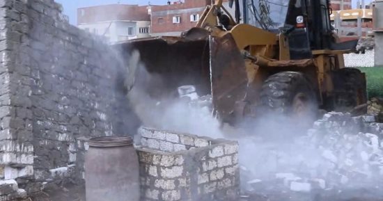 تنفيذ 8 قرارات لإزالة التعديات بمساحة 1420م2 بنطاق مركز الحامول بكفر الشيخ