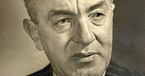 فى ذكرى وفاة أمير الصحافة.. كيف جمعت الصحافة بين هيكل والتابعى