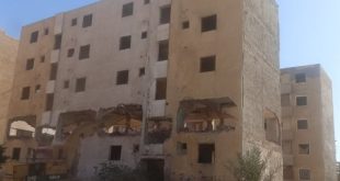 لحظة إزالة عمارة آيلة للسقوط فى حى ثالث الإسماعيلية.. فيديو