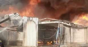 محافظ الشرقية: لا وفيات بحريق مصنع الفوم فى العاشر من رمضان