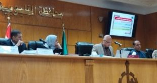 محافظ القليوبية لرؤساء المدن: "لازم نقرب من المواطنين ونسمع مشاكلهم"