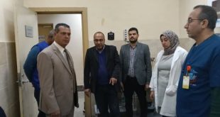 مدير الطب الوقائى يتفقد سير العمل بالحجر الصحى فى مطار سوهاج الدولى