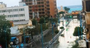 هطول أمطار وحبيبات الثلج على مطروح.. والحرارة تنخفض لـ11 درجة.. فيديو